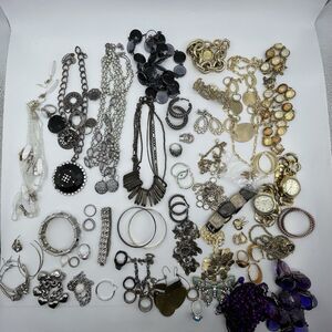 Large Vintage Jewelry Wear Fix Scrap Harvest Rhinestone Lot Arts Crafts 4.3 lbs